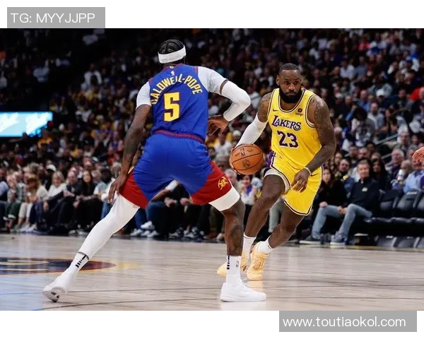 NBA掘金与湖人精彩对决回放央视全程回顾与分析